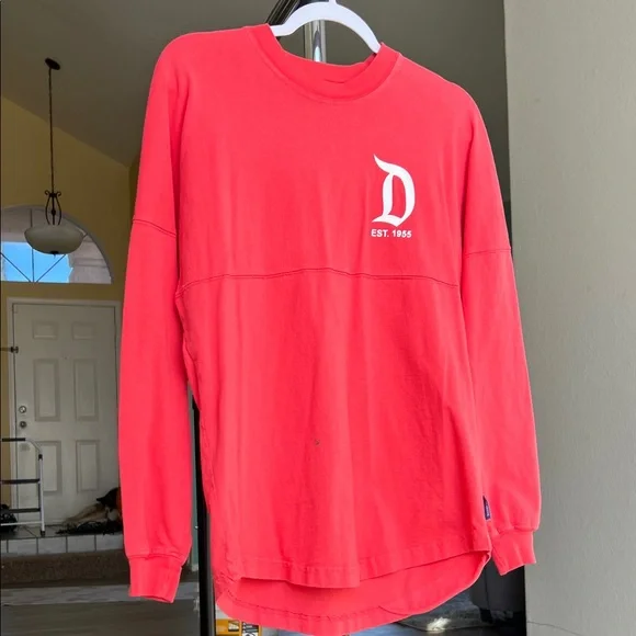 Disneyland Coral Spirit Jersey - Picture 10 of 10